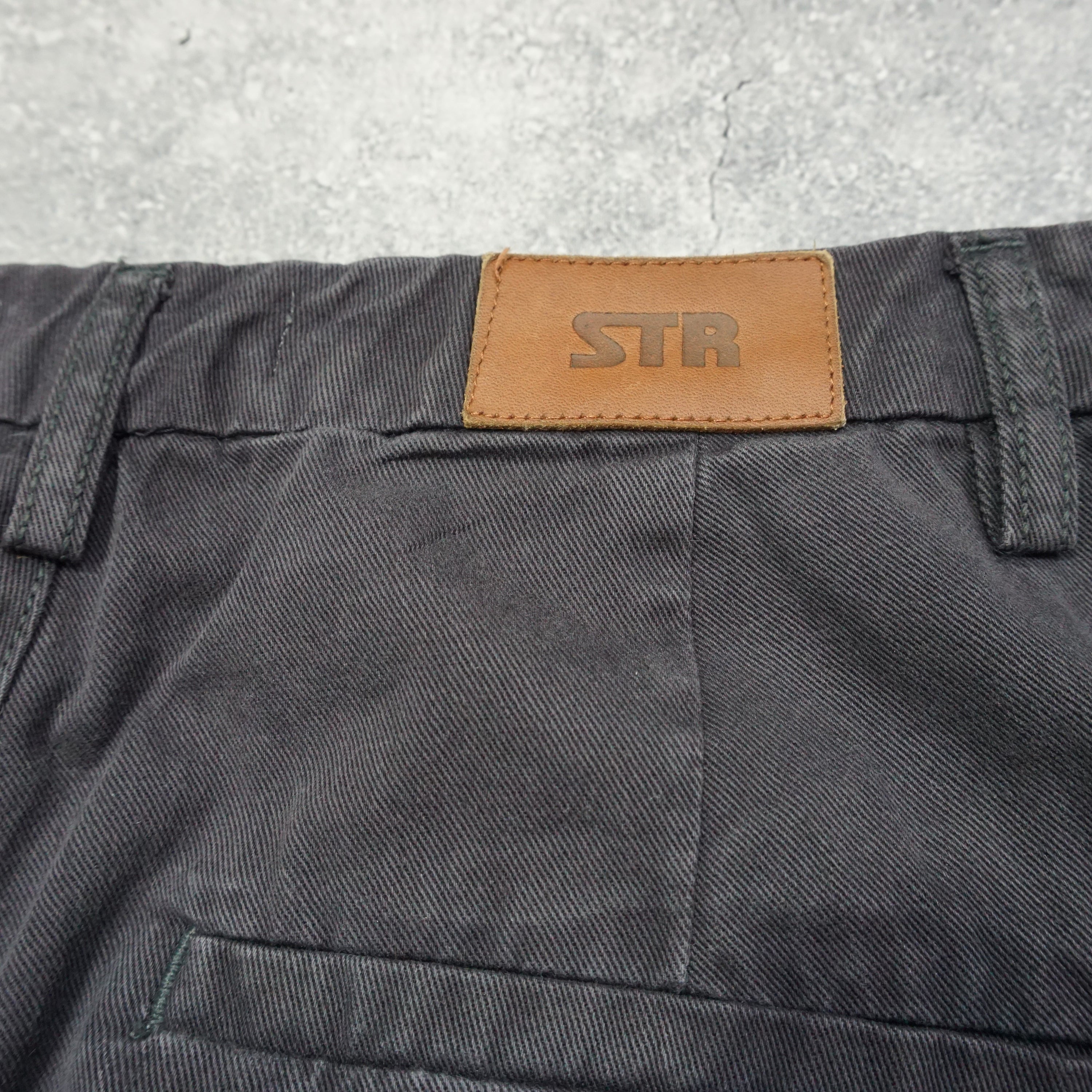 90s STR Pleated Pants