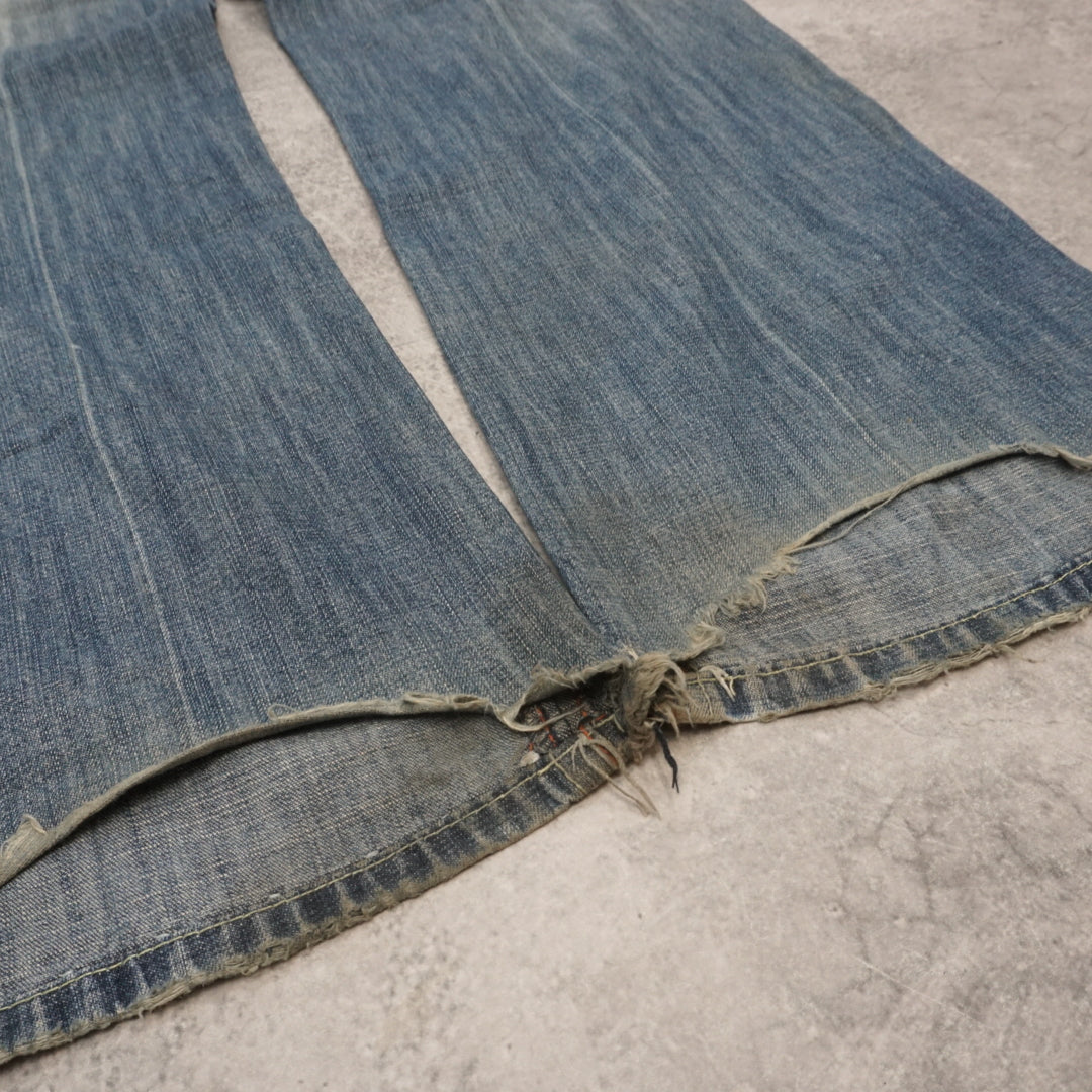 2000s Artless Cross Embroidered Distressed Jeans