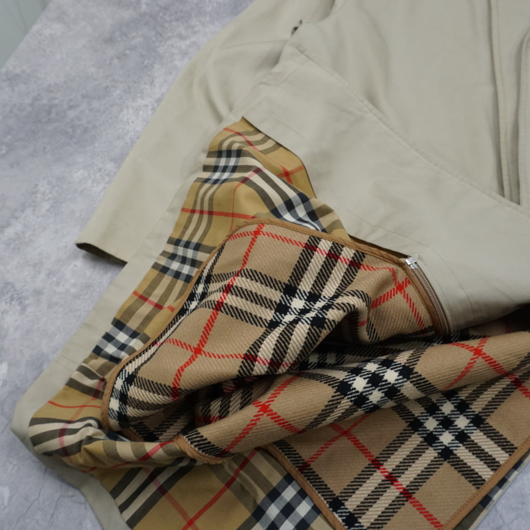 2000s Burberry Trench Coat