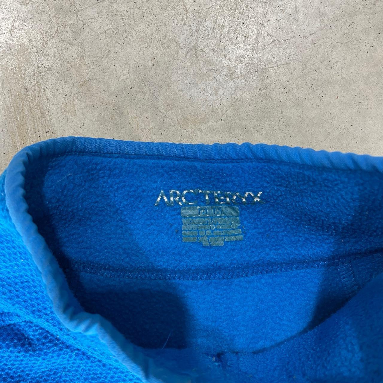 2000s Acr’teryx Zip Up Hoodie