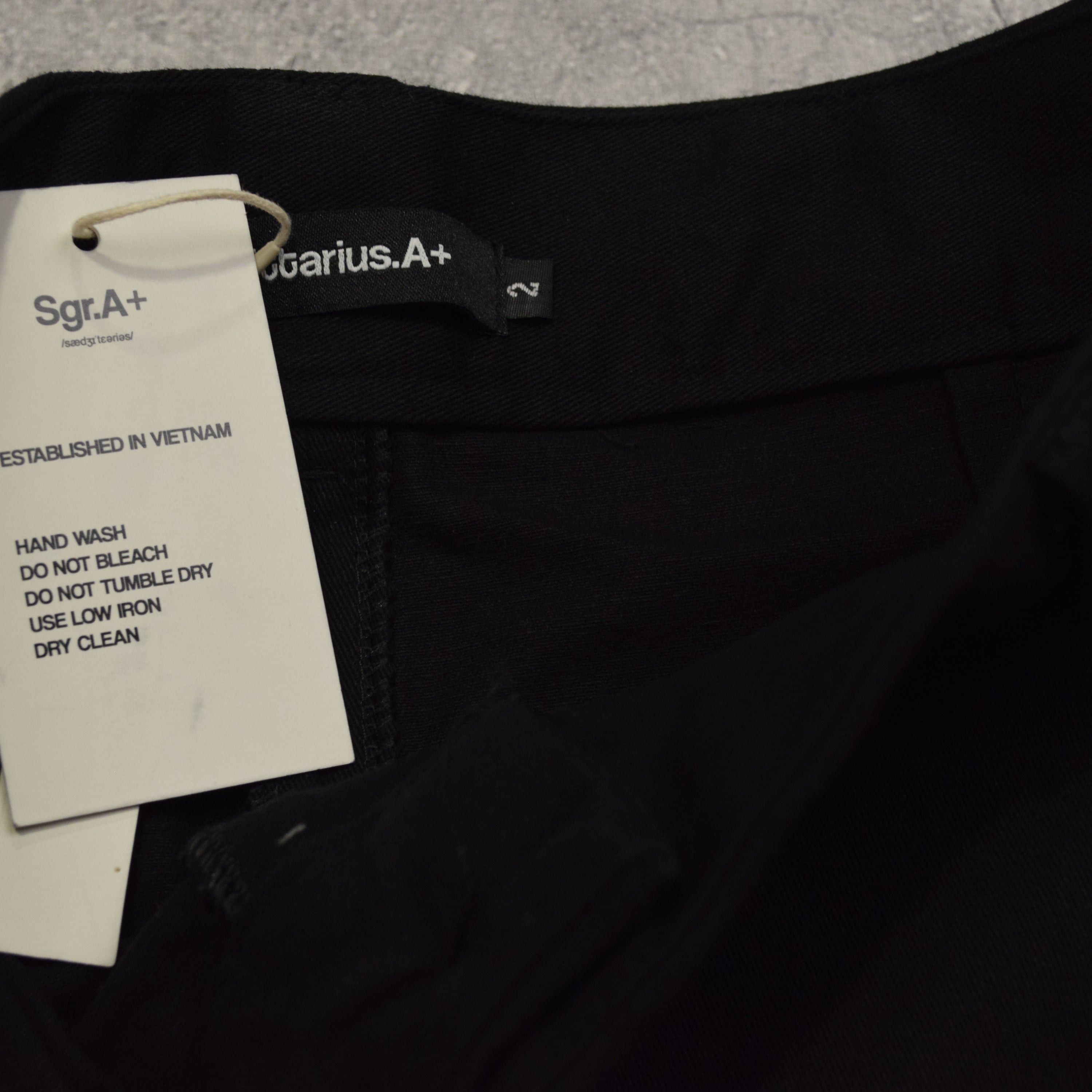 Modern Sgr.A+ Pleated Ultra Baggy Shorts