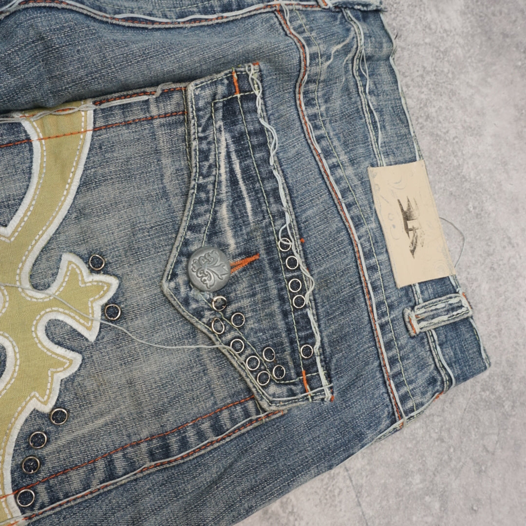 2000s Artless Cross Embroidered Distressed Jeans