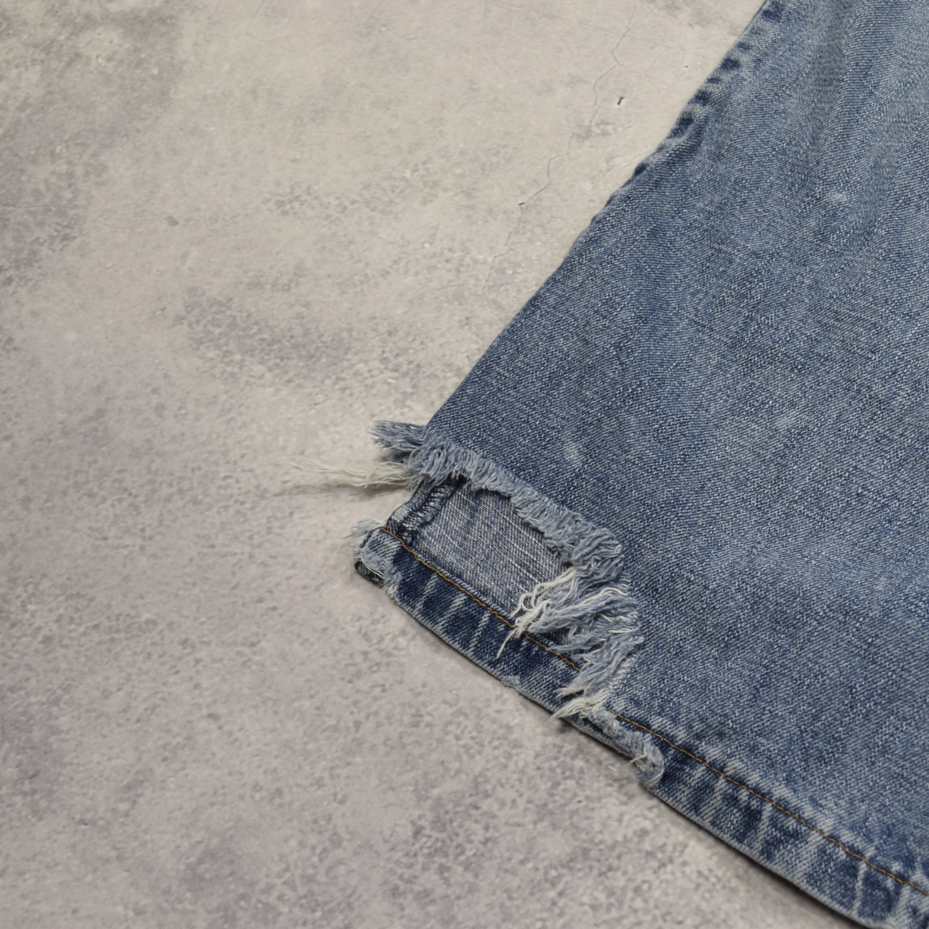 90s Hedz-Up  Distressed Relaxed Fit Jeans
